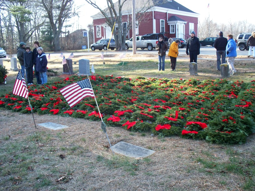 Wreaths Across America 2010